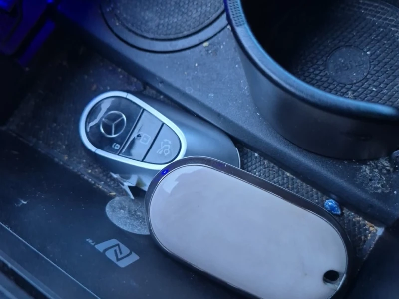 Mercedes-Benz EQS 450 | 4MATIC | DISTRONIC | HUD| АВТОФИНАНСИРАНЕ, снимка 10 - Автомобили и джипове - 53455533