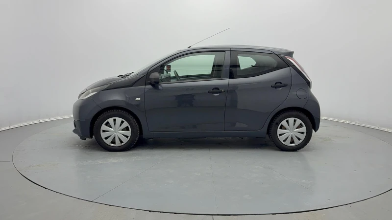 Toyota Aygo, снимка 4 - Автомобили и джипове - 53511190