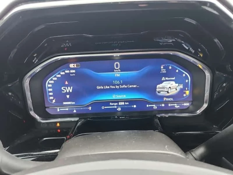 Chevrolet Silverado RST Crew Cab Sh  CARFAX, снимка 12 - Автомобили и джипове - 53866630