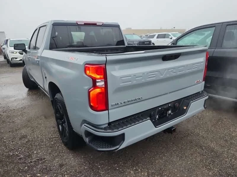 Chevrolet Silverado RST Crew Cab Sh  CARFAX, снимка 9 - Автомобили и джипове - 53866630