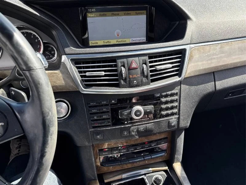 Mercedes-Benz E 500 * 4MATIC * ДЖАНТИ С ГУМИ * 2 КЛЮЧА * CARFAX, снимка 8 - Автомобили и джипове - 55816698