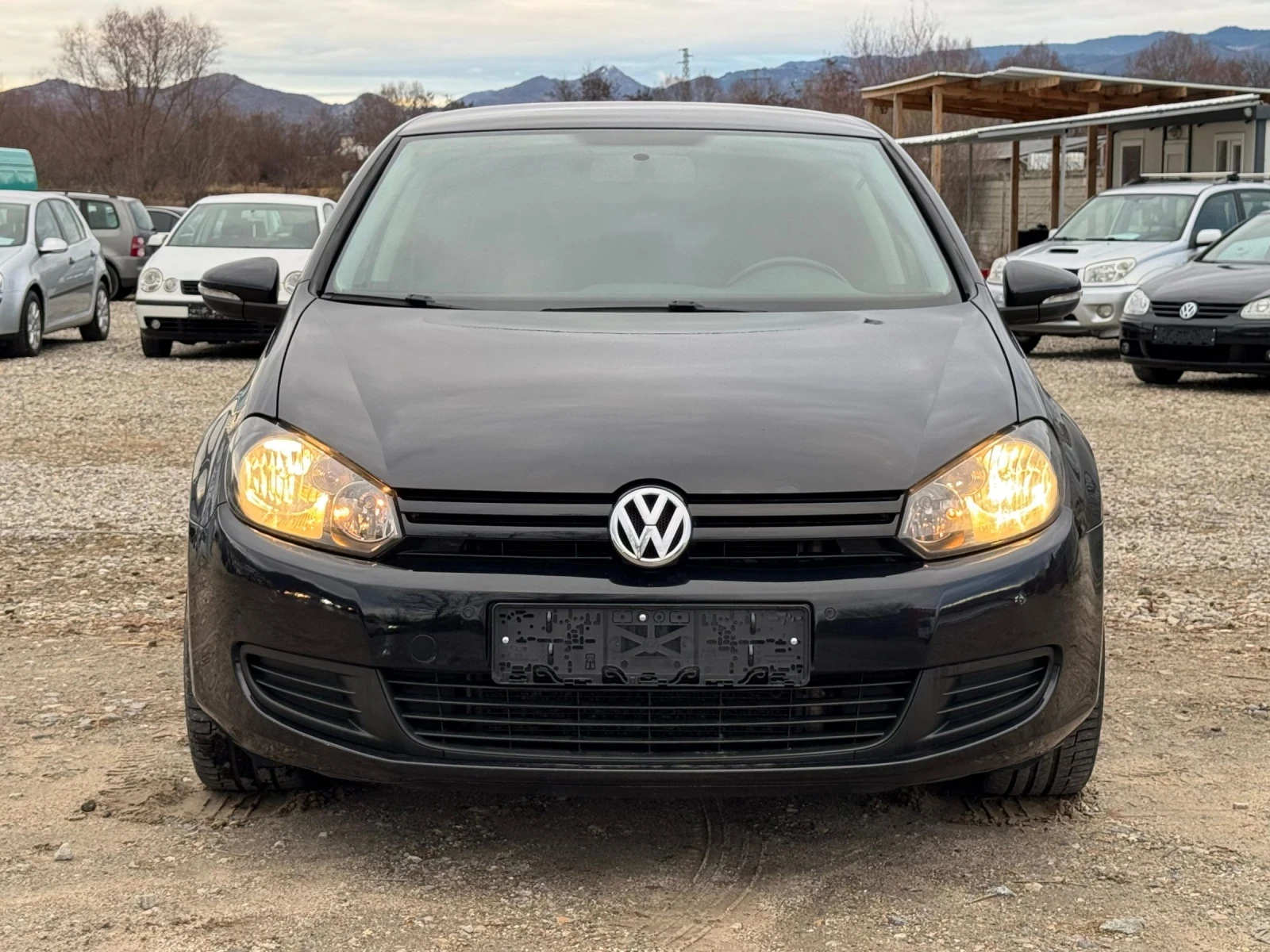 VW Golf 2.0TDI 110к.с НАВИ ЛИЗИНГ - изображение 2