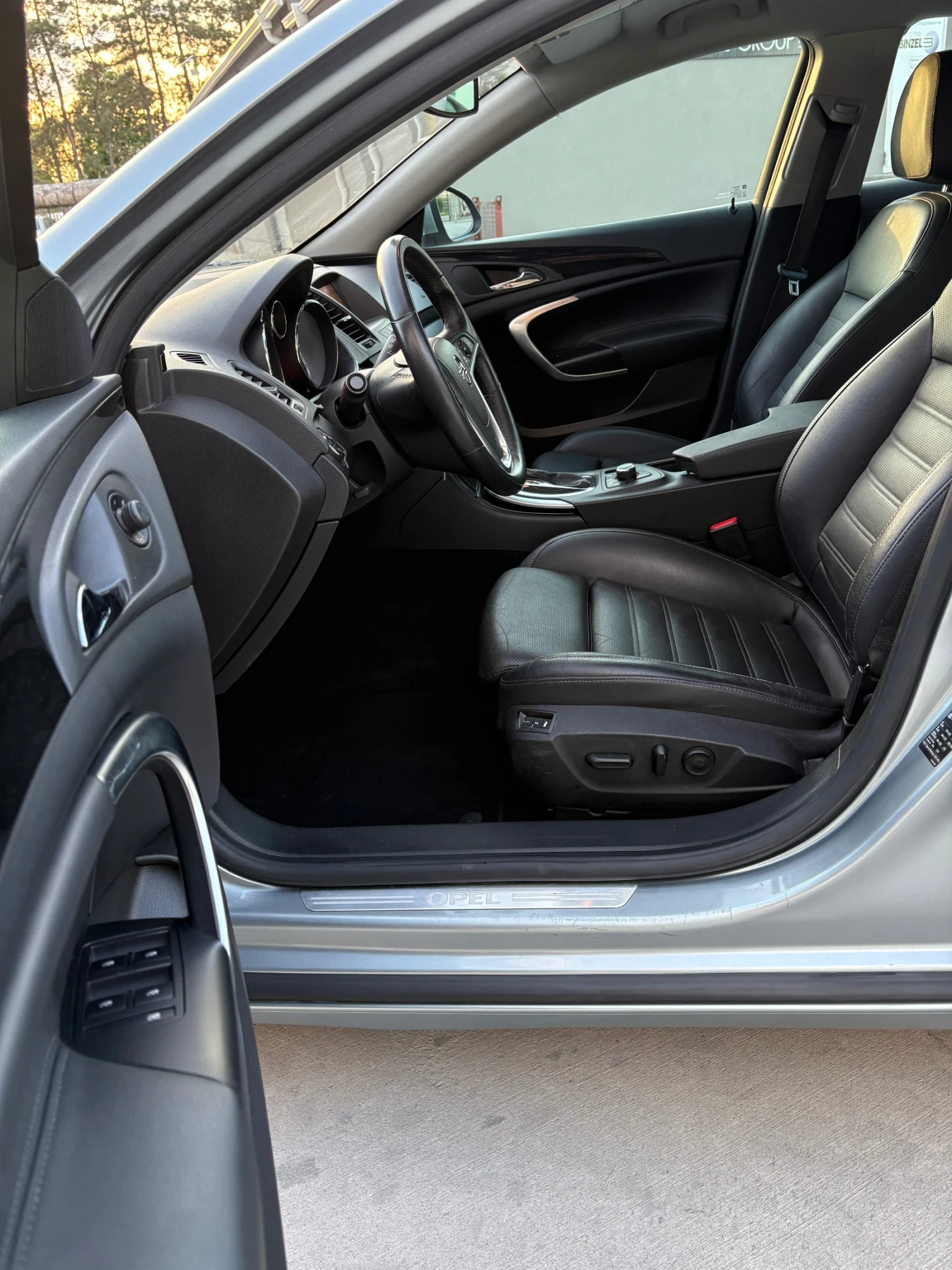Opel Insignia Cosmo Automat 2.0 CDTI Full Extras Hatchback | Mobile.bg   12