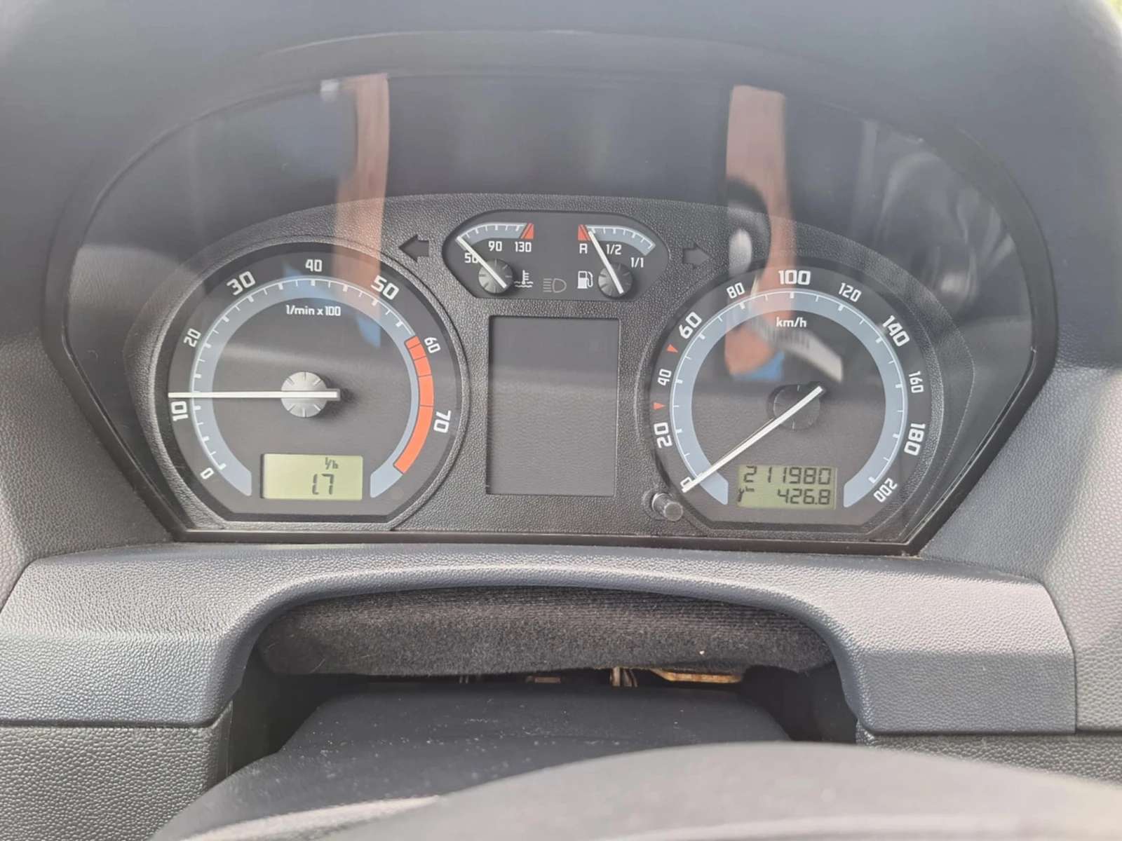 Skoda Fabia 1.4i klima | Mobile.bg   13