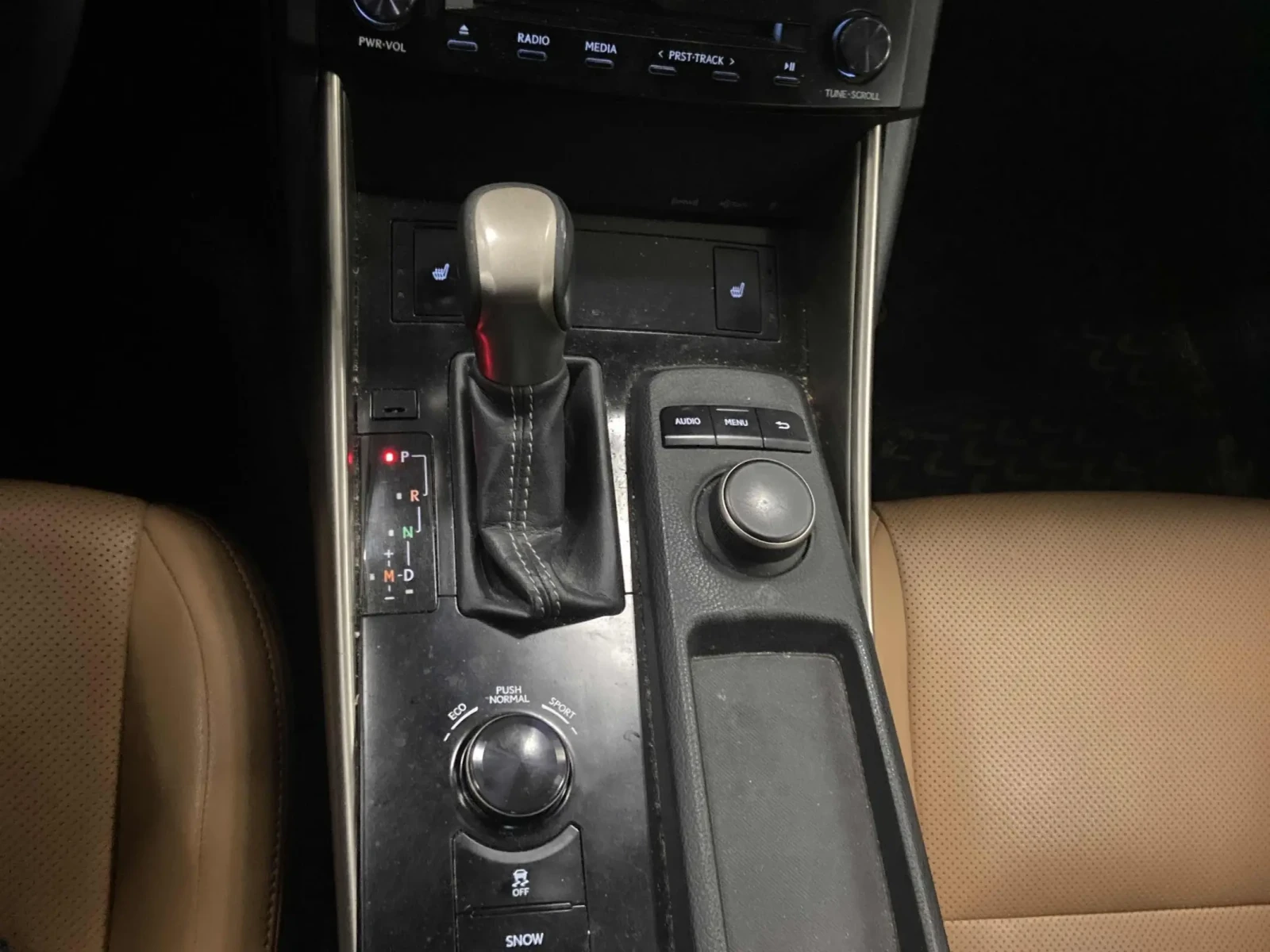 Lexus IS 250 AWD CARFAX АВТО КРЕДИТ  - изображение 8