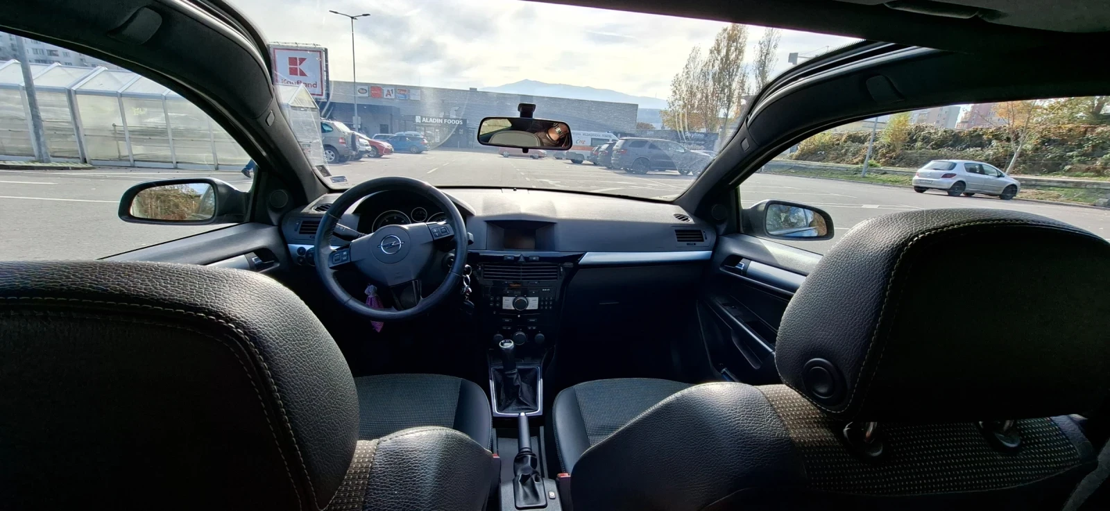 Opel Astra GTC ПАНОРАМА - изображение 9