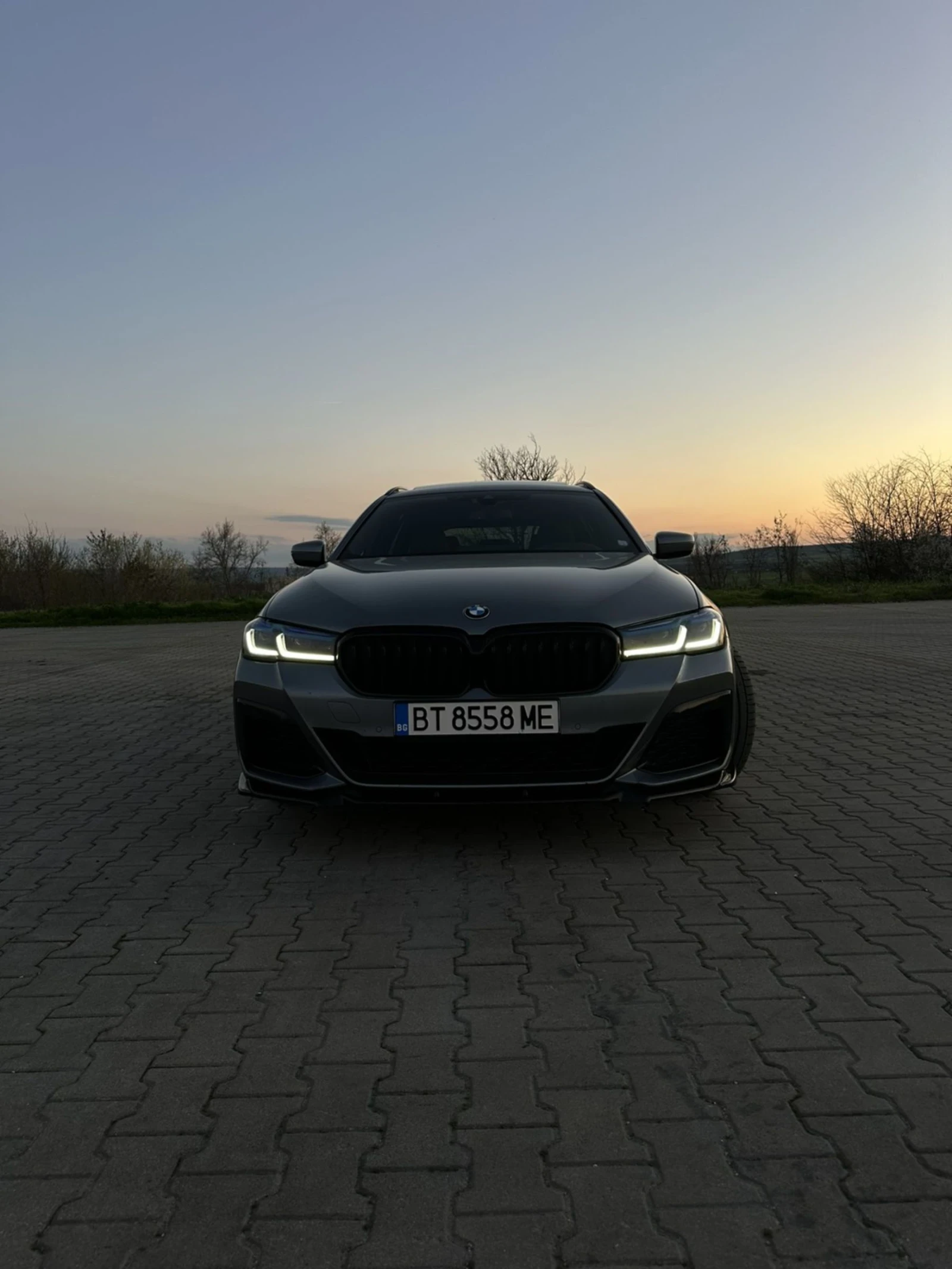 BMW 530 530D-Hybrid  M-Pack Face, снимка 7 - Автомобили и джипове - 52699719