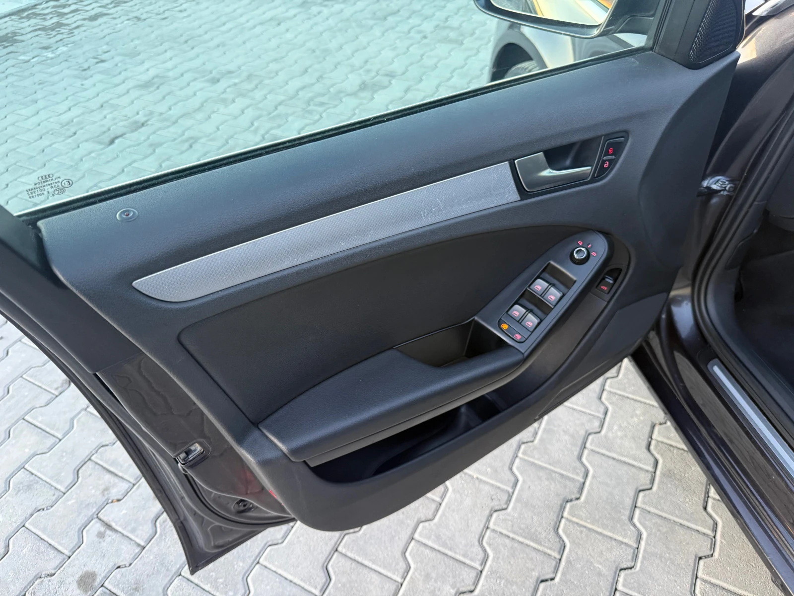 Audi A4 2.0TDI 143 ks DSG �������� ������ !!! | Mobile.bg � ����������� 13