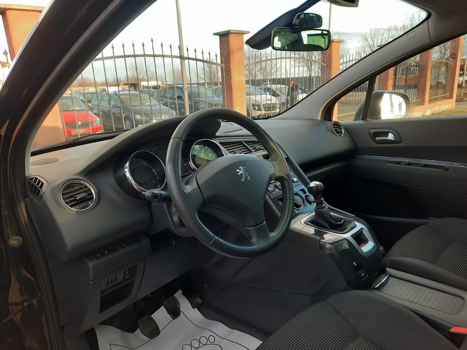 Peugeot 5008 1.6eHDI 115ps. | Mobile.bg � ����������� 7