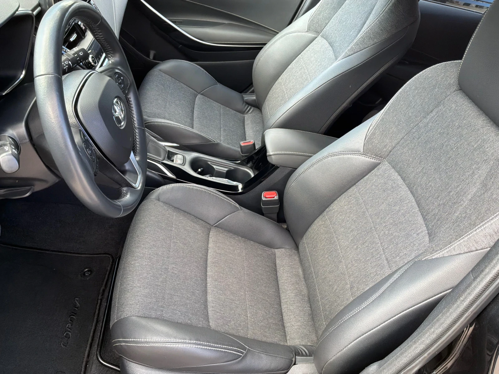 Toyota Corolla 1.8h.122k.�. Luxury � �������� 96000��. | Mobile.bg � ����������� 8