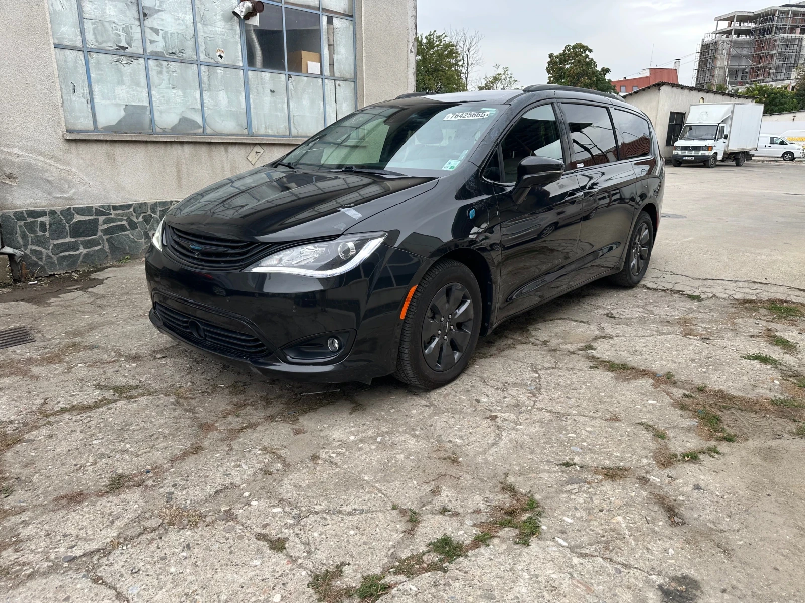 Chrysler Pacifica Plug-in hybrid Limited S