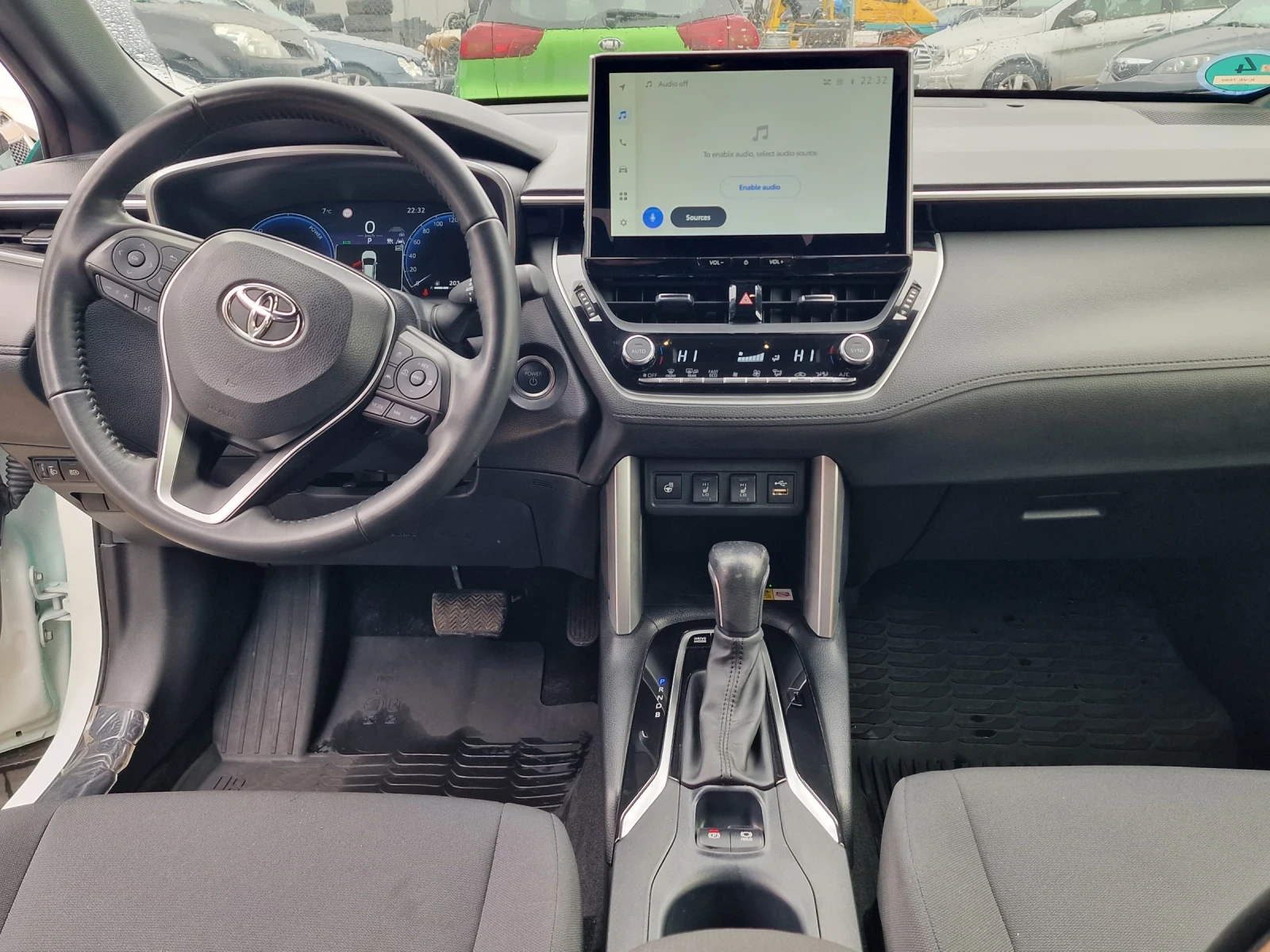 Toyota Corolla Cross, снимка 11 - Автомобили и джипове - 54067075