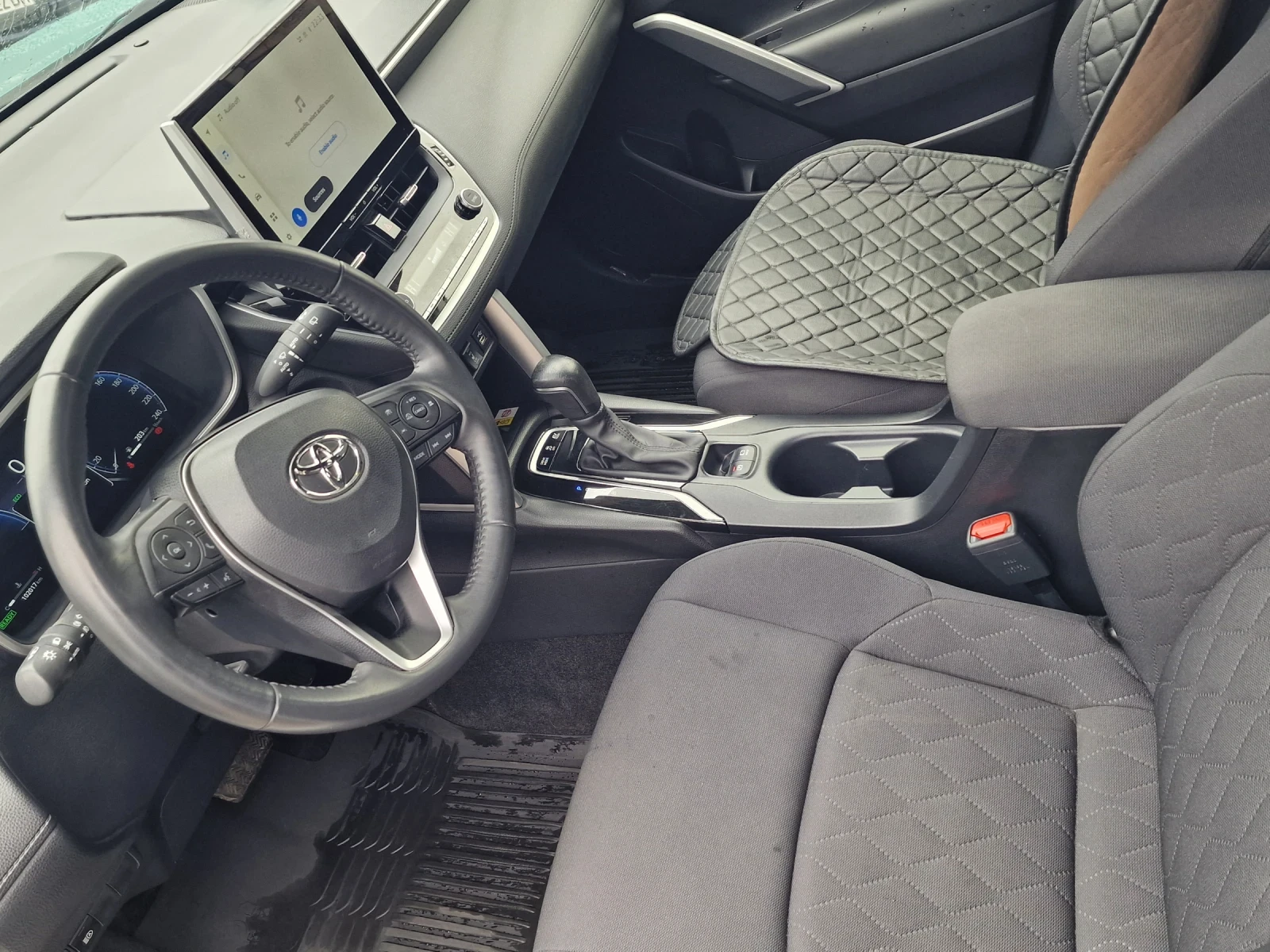 Toyota Corolla Cross, снимка 9 - Автомобили и джипове - 54067075