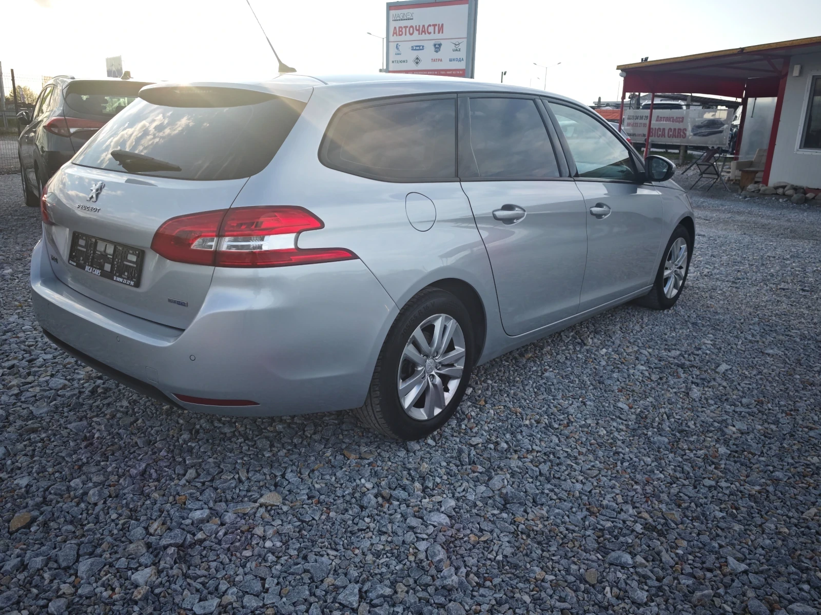 Peugeot 308 2.0e-hdi , снимка 4 - Автомобили и джипове - 54263674