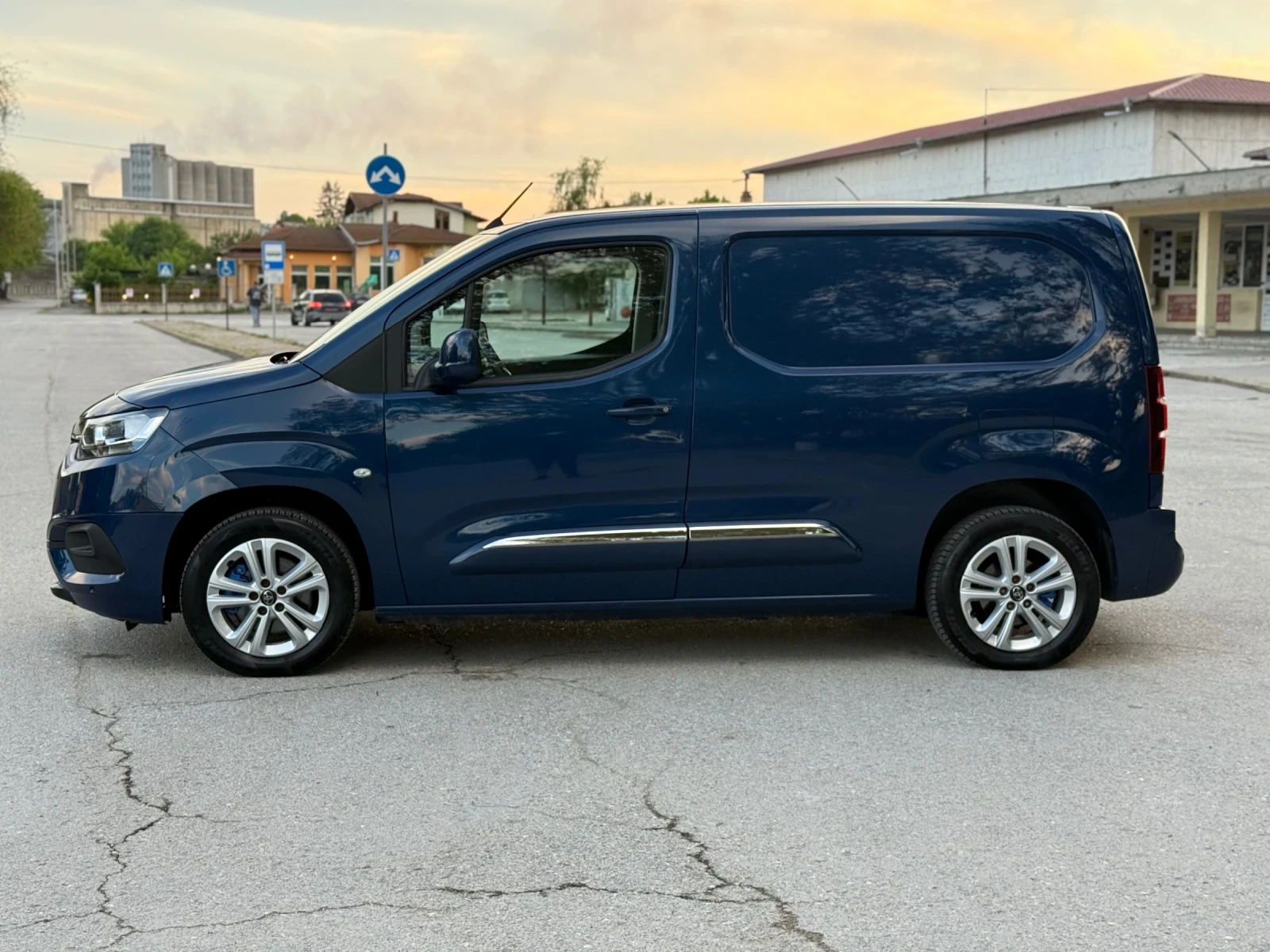 Toyota Proace City 1.5D-4D Runner | Mobile.bg � ����������� 7