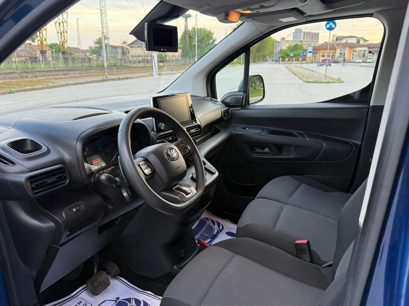 Toyota Proace City 1.5D-4D Runner | Mobile.bg � ����������� 12