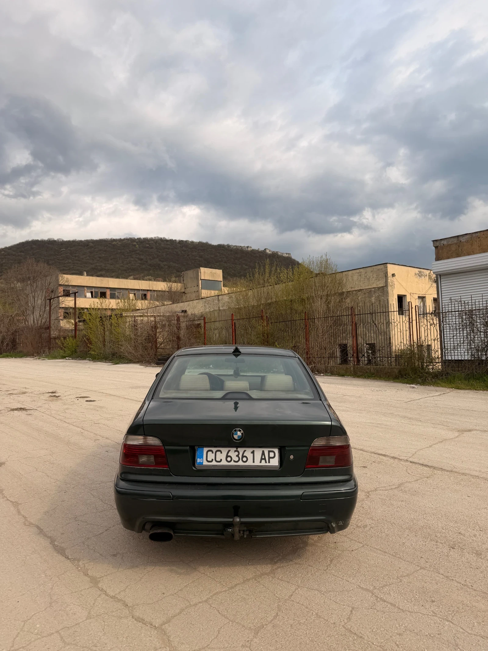 BMW 525 FULL M PACKAGE M57, снимка 2 - Автомобили и джипове - 54637066