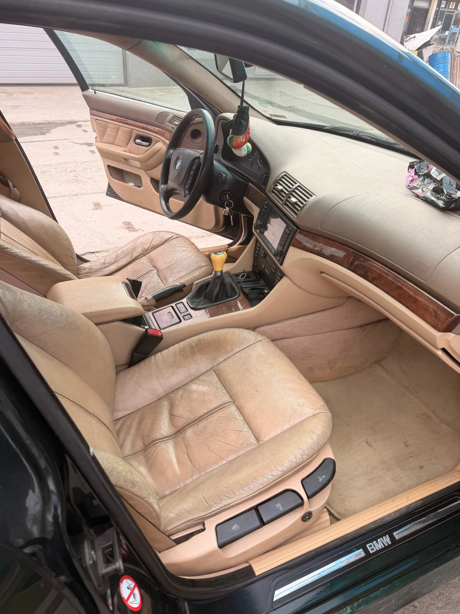 BMW 525 FULL M PACKAGE M57, снимка 7 - Автомобили и джипове - 54637066