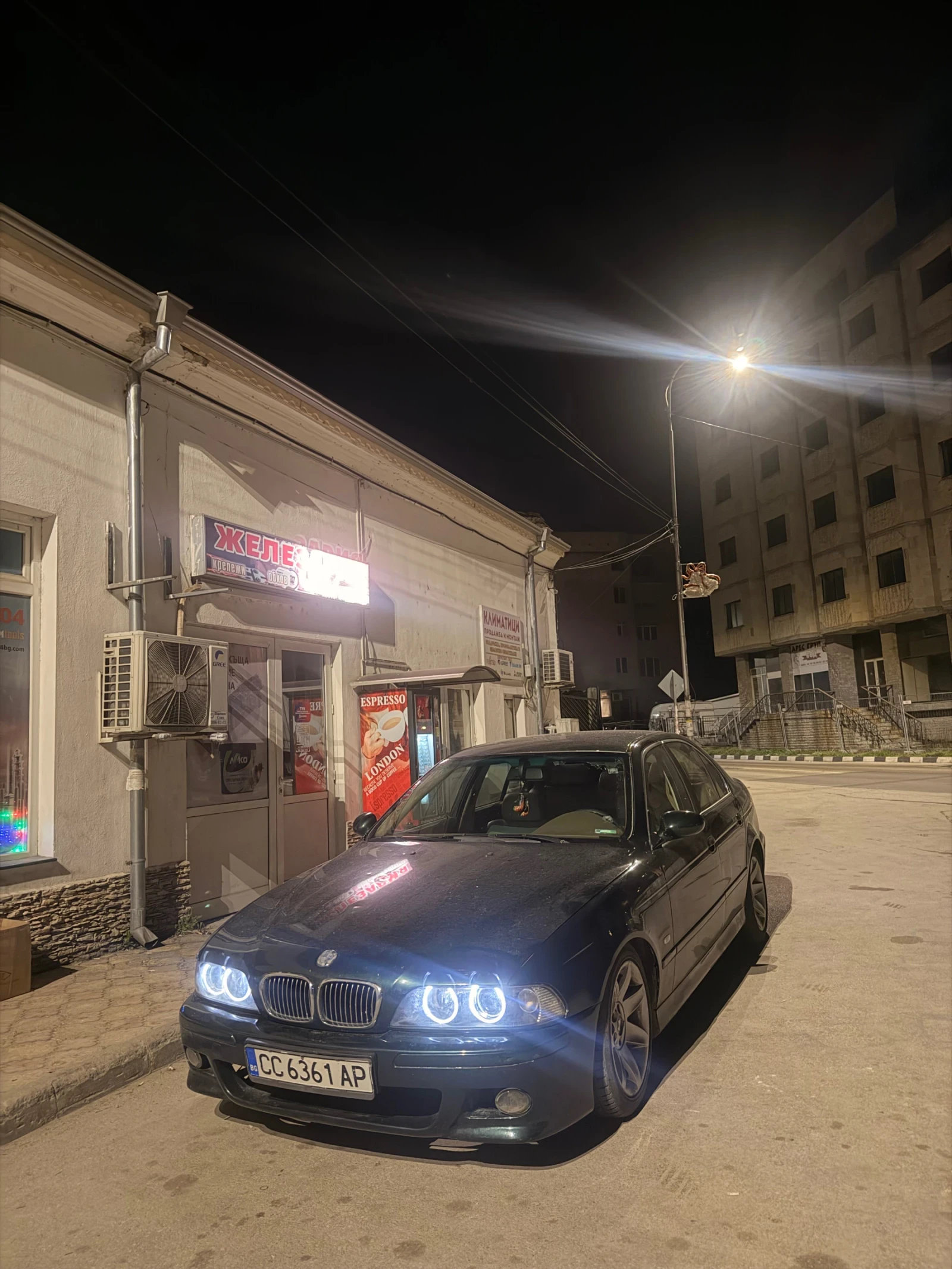 BMW 525 FULL M PACKAGE M57, снимка 3 - Автомобили и джипове - 54637066