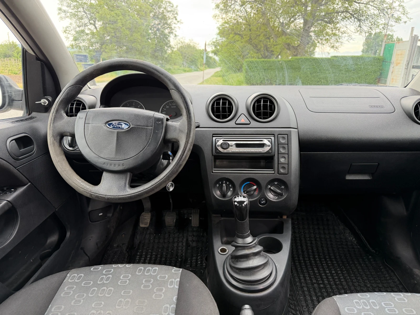 Ford Fiesta 1.4 TDCI | Mobile.bg � ����������� 10