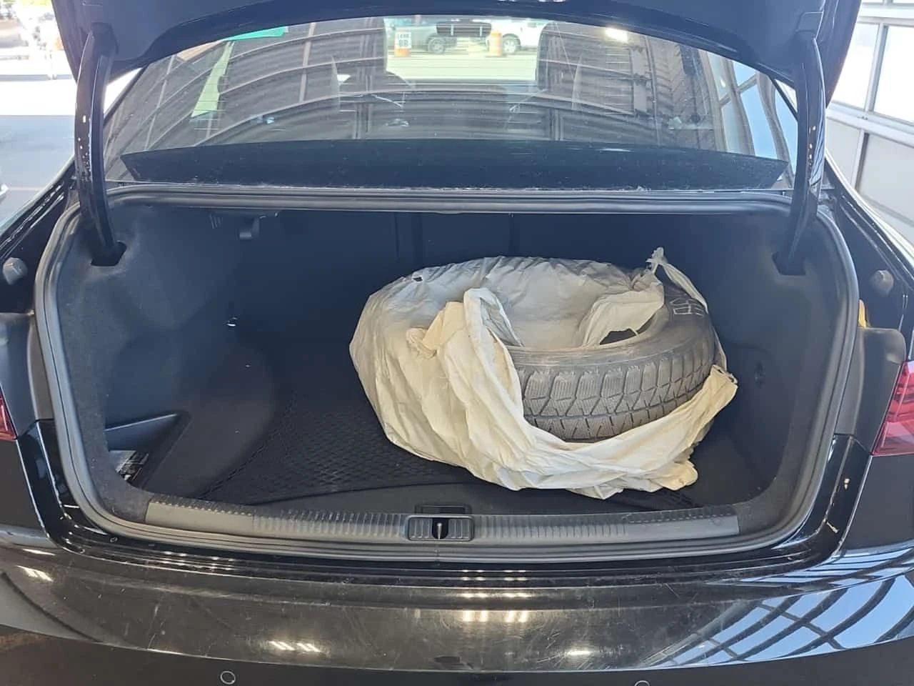 Audi A3   AWD, 2L | PROGRESSIV | PANO | PODGREVI | , снимка 13 - Автомобили и джипове - 54776947