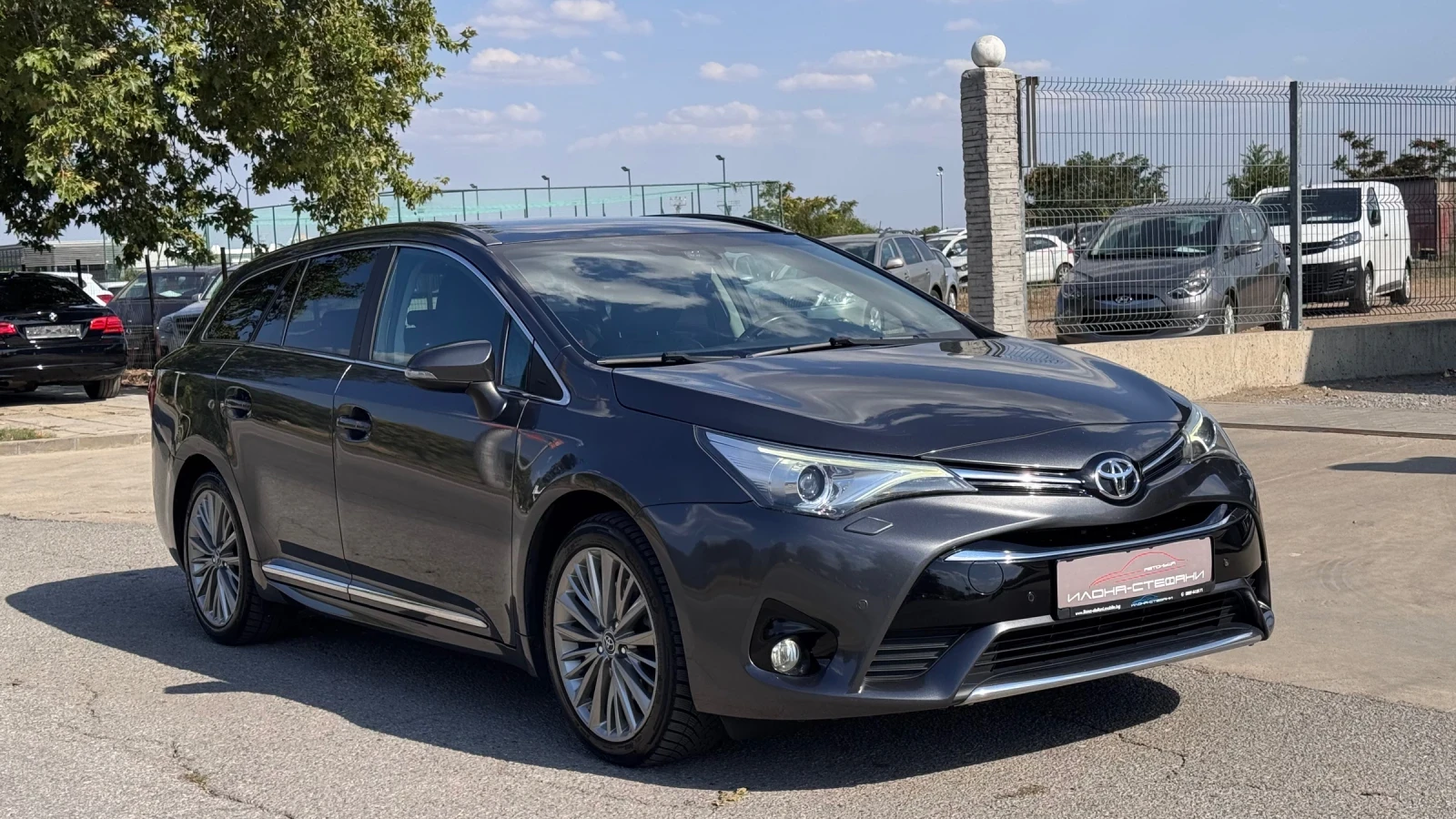 Toyota Avensis 2.0D-4D 143кс* LUXURY* FULL* ПЕРФЕКТЕН* , снимка 7 - Автомобили и джипове - 55229856