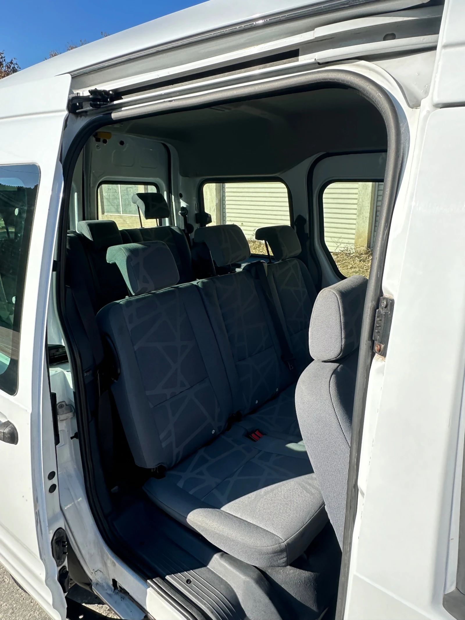 Ford Connect Maxi, снимка 6 - Автомобили и джипове - 55449813