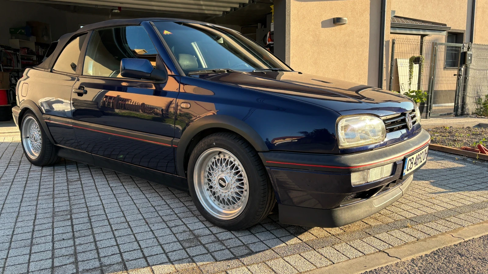 VW Golf Karmann, снимка 2 - Автомобили и джипове - 55494172