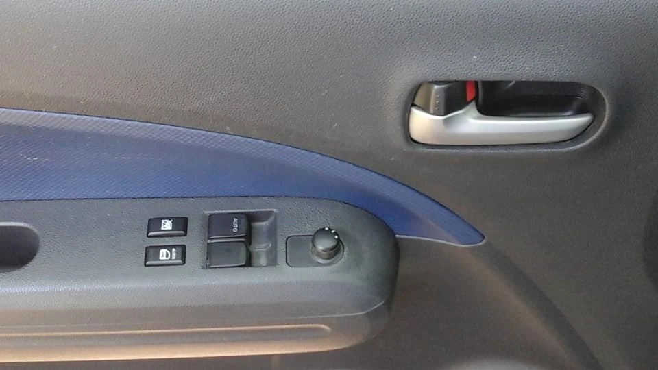 Opel Agila, снимка 8 - Автомобили и джипове - 55660037