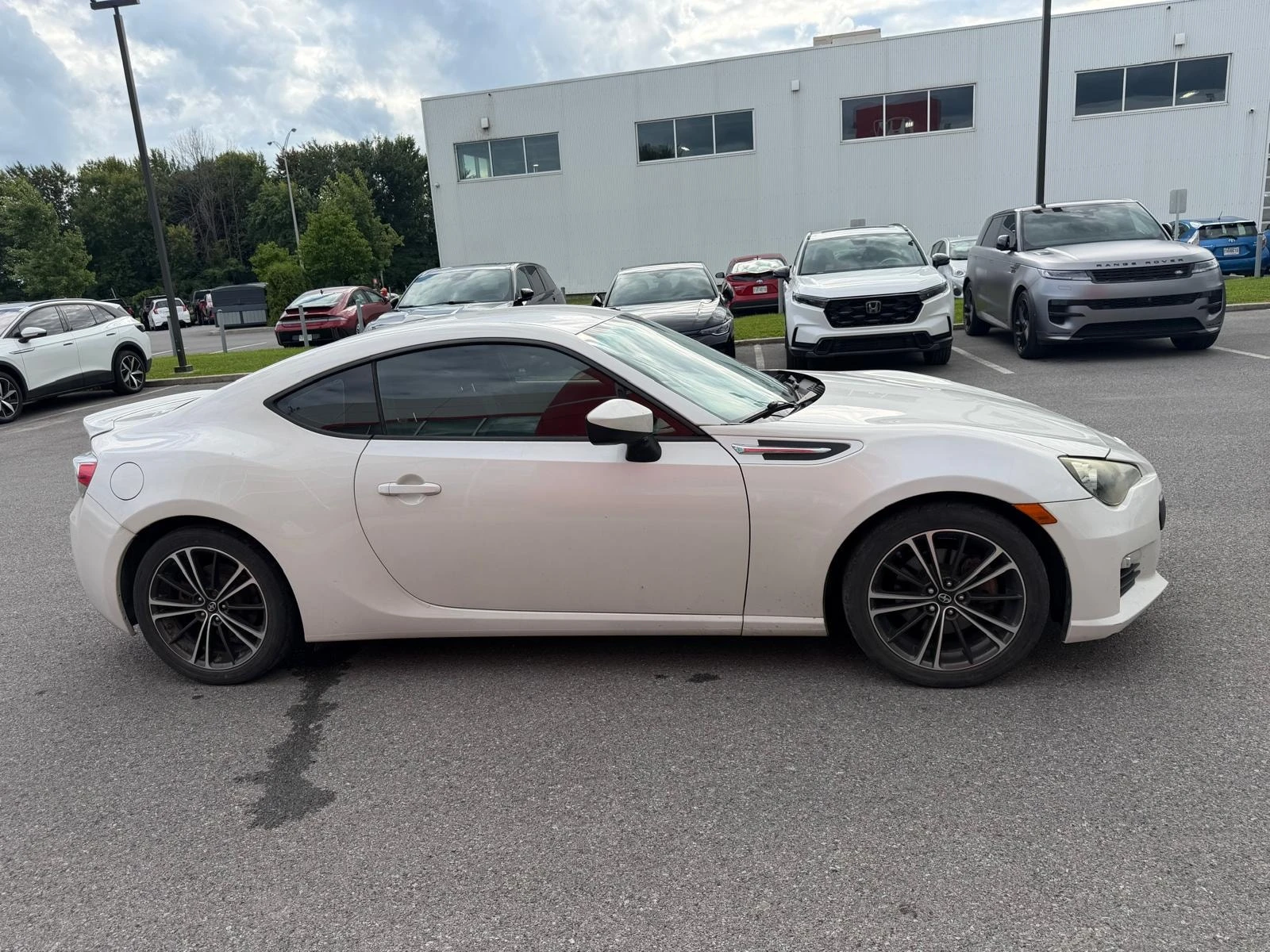 Subaru BRZ * 2dr Cpe Man * АВТОКРЕДИТ БЕЗ ПЪРВОНАЧАЛНА ВНОСКА, снимка 3 - Автомобили и джипове - 55970187