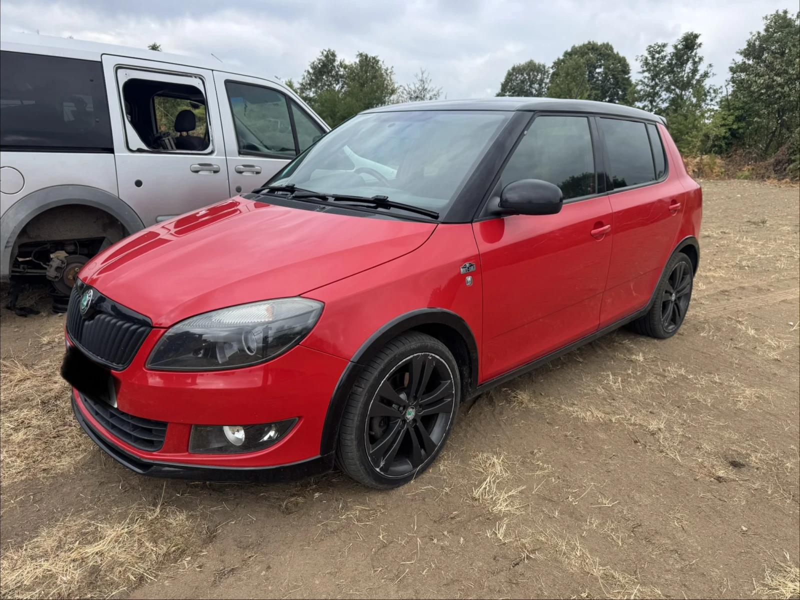 Skoda Fabia, снимка 2 - Автомобили и джипове - 56128717