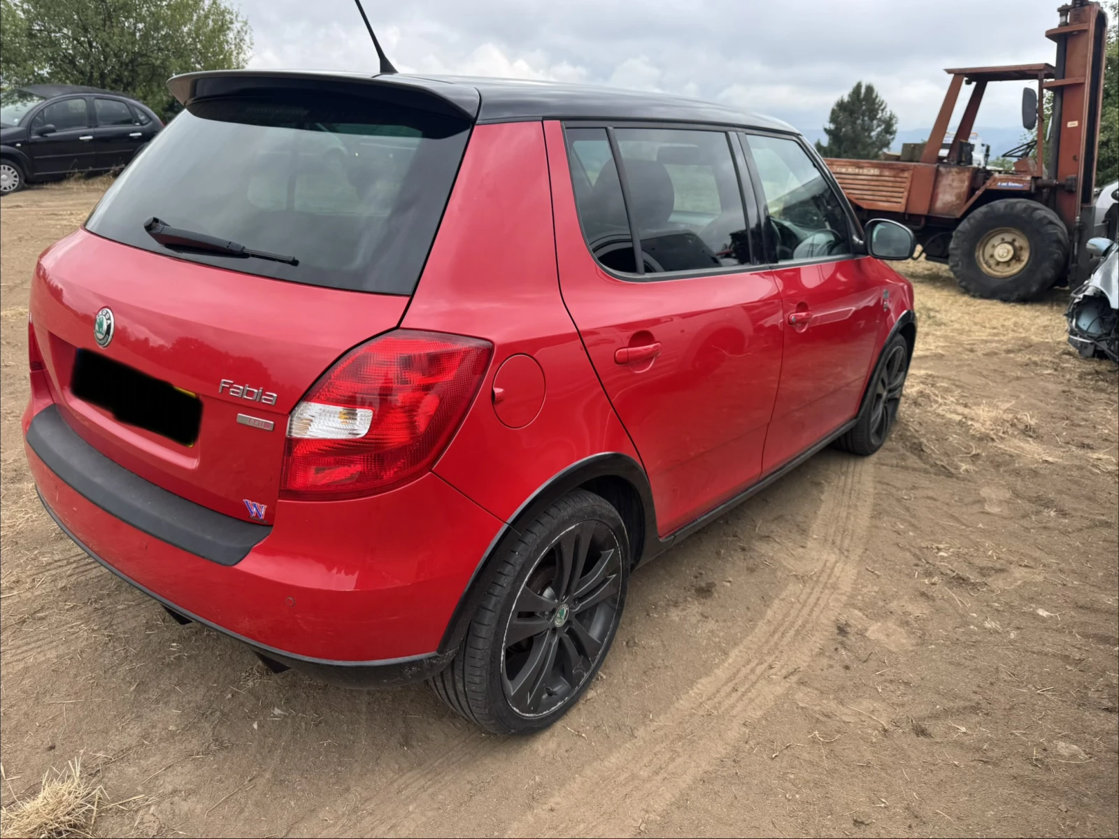 Skoda Fabia, снимка 4 - Автомобили и джипове - 56128717