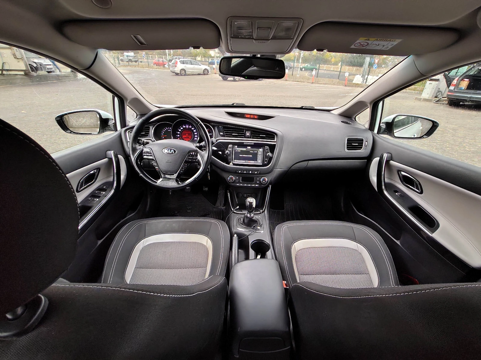 Kia Ceed, снимка 11 - Автомобили и джипове - 56418963