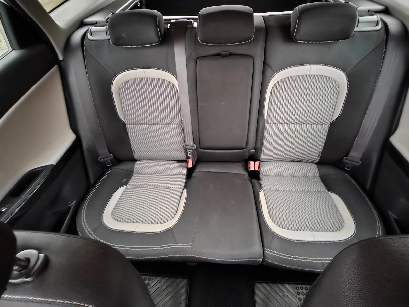 Kia Ceed, снимка 12 - Автомобили и джипове - 56418963