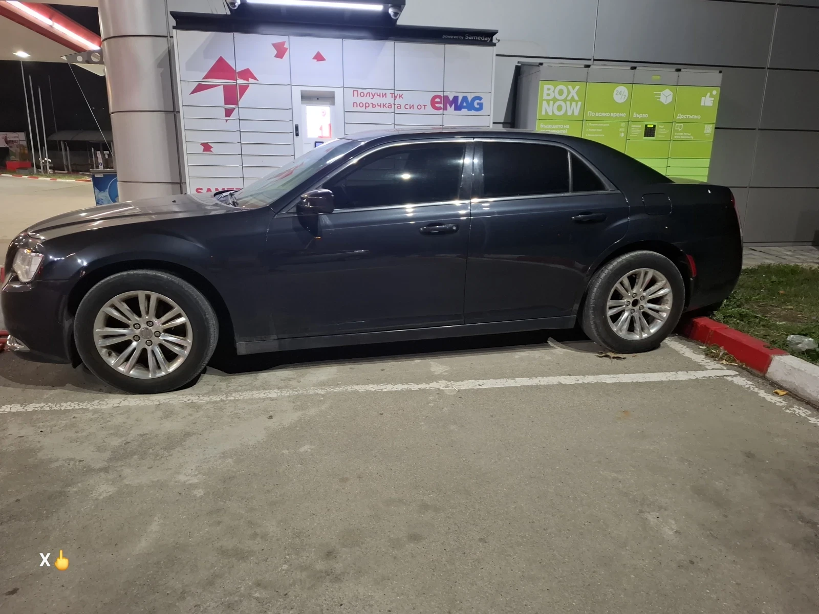 Chrysler 300c 3.6, снимка 3 - Автомобили и джипове - 56714762