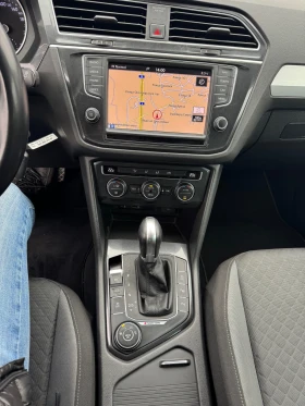 VW Tiguan 175000км* КАМЕРА* 4х4* NAVI* 2.0TDi 150kc* 10.2016 - 29999 лв. / 15338.25 € - 38649848 3