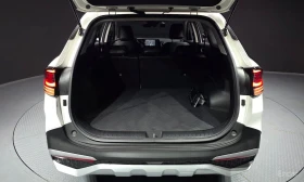 Kia Sportage 2.0D 4X4 Trendy* HARMAN KARDON* ПОДГРЕВ* КАМЕРА*  | Auto.bg — изображение 16