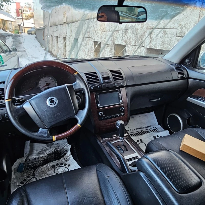 SsangYong Rexton 2.7 CDI AVTOMAT KOJA NAVI 4X4, снимка 4 - Автомобили и джипове - 45796607