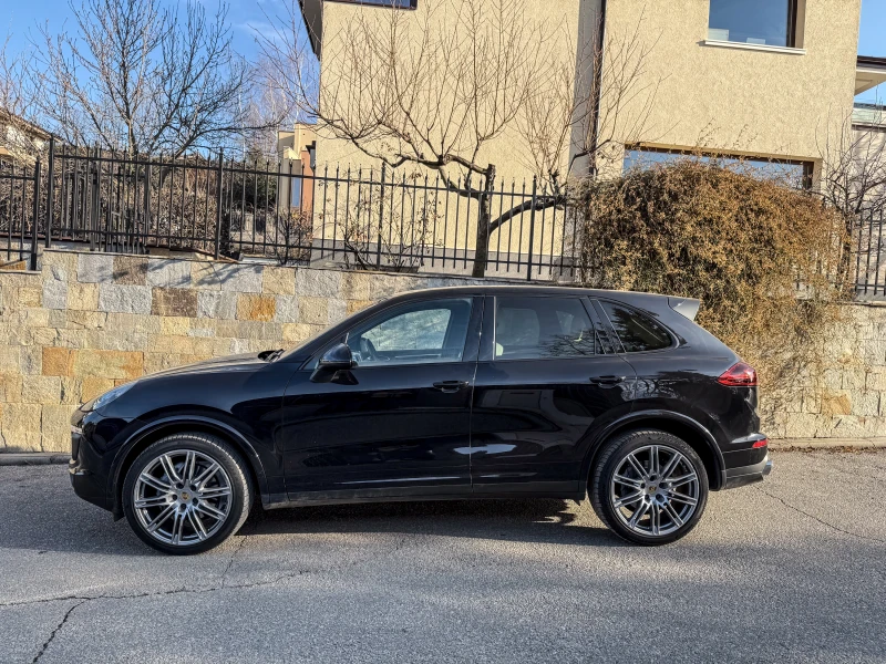 Porsche Cayenne 3.0 Diesel, снимка 2 - Автомобили и джипове - 49546642