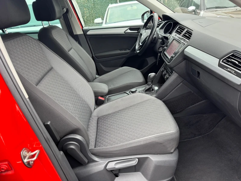 VW Tiguan 175000км* КАМЕРА* 4х4* NAVI* 2.0TDi 150kc* 10.2016, снимка 14 - Автомобили и джипове - 52293910