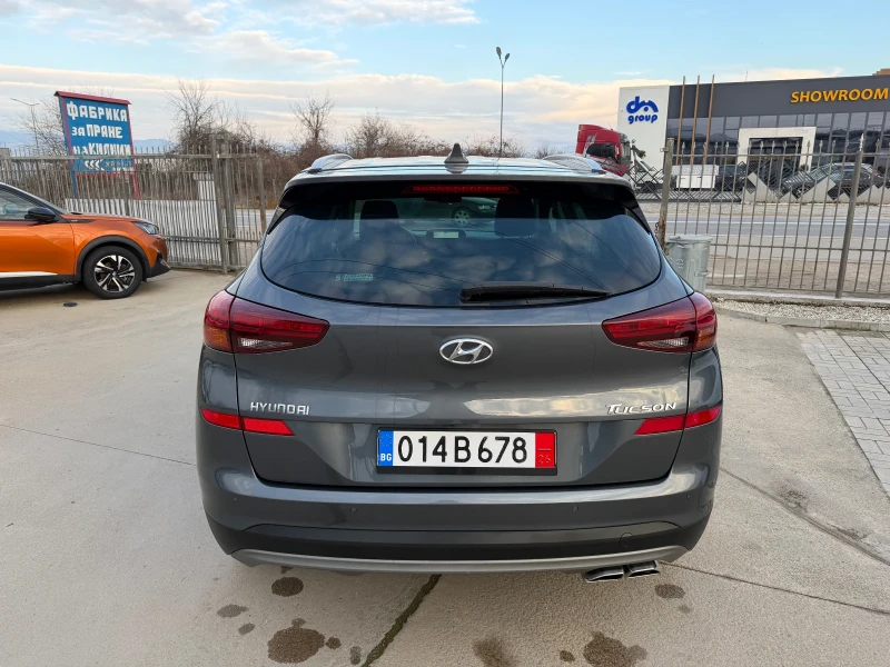 Hyundai Tucson 1.6CRDi Exellence* ISG* Full Led* 360 Camera* , снимка 14 - Автомобили и джипове - 52726025