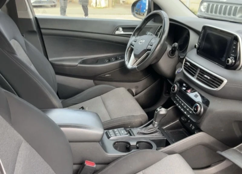 Hyundai Tucson 1.6CRDi Exellence* ISG* Full Led* 360 Camera* , снимка 7 - Автомобили и джипове - 52726025