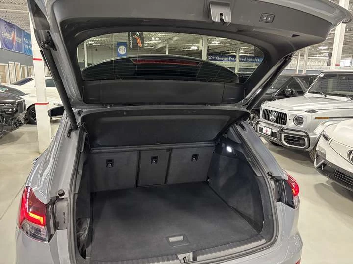 Audi Q4 50 QUATTRO| LEATHER| PANOROOF| SAFETYTECH| BACKUPC, снимка 5 - Автомобили и джипове - 54554285