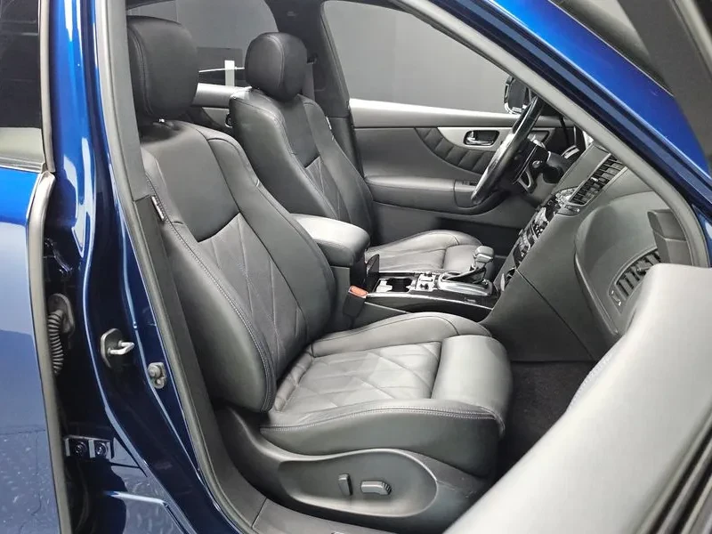 Infiniti QX70 3.7 AWD SPECIAL EDITION, снимка 12 - Автомобили и джипове - 55705469