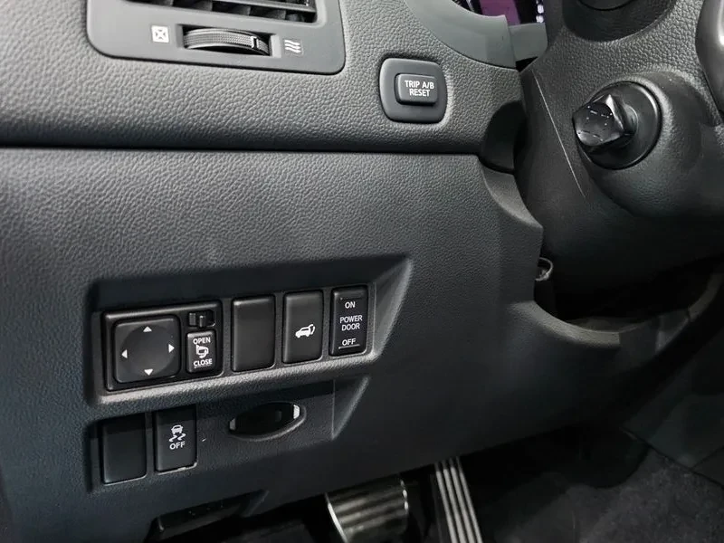 Infiniti QX70 3.7 AWD SPECIAL EDITION, снимка 17 - Автомобили и джипове - 55705469
