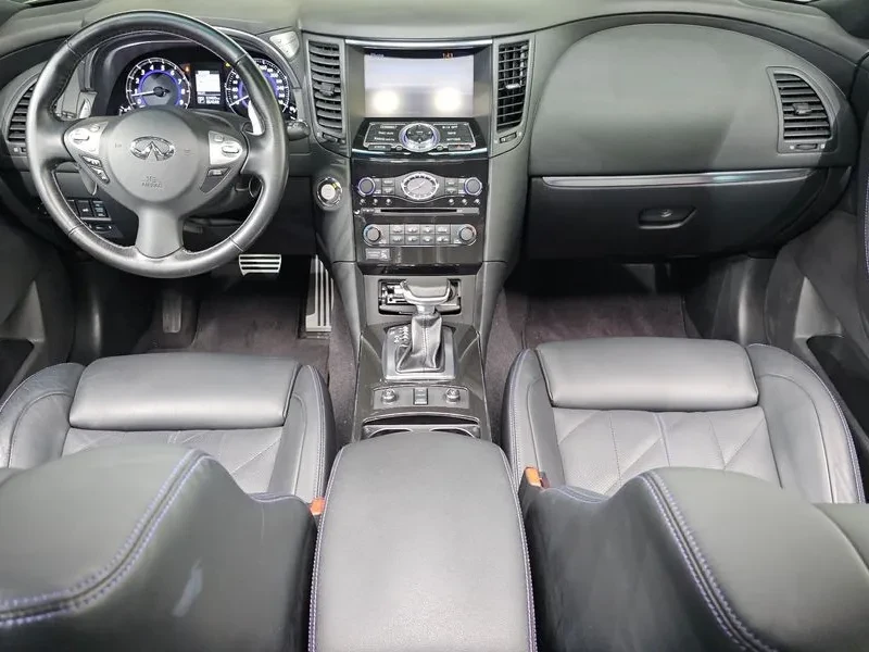 Infiniti QX70 3.7 AWD SPECIAL EDITION, снимка 7 - Автомобили и джипове - 55705469