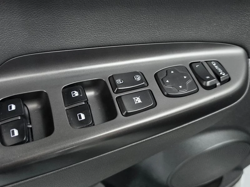 Hyundai Kona Premium| 201к.с., снимка 13 - Автомобили и джипове - 56006933