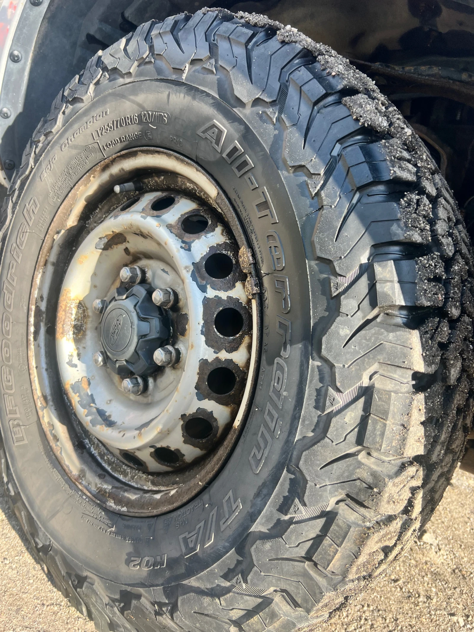 Ford Ranger 2.2 6 speed 4x4 - изображение 8