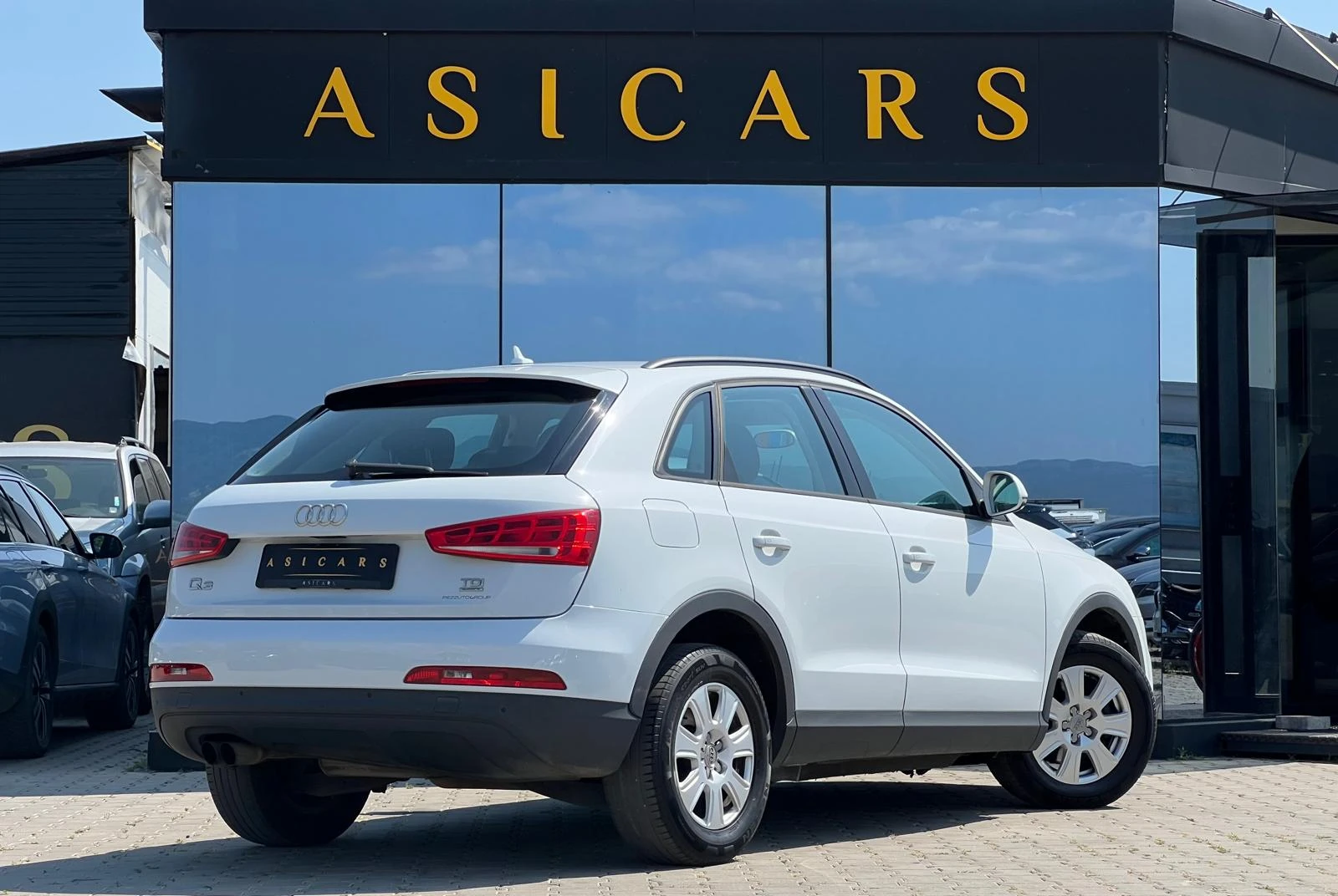 Audi Q3 / 2.0 TDI / QUATTRO / AUTOMAT / EURO 5 / TOP / - изображение 5