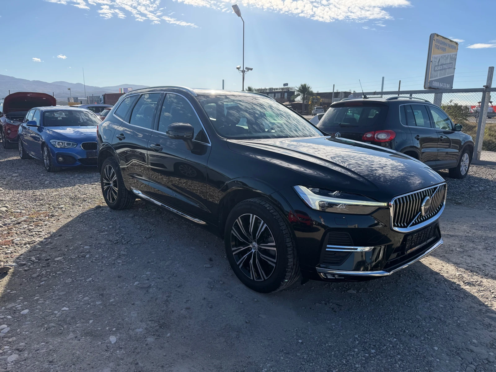 Volvo XC60 B4 AWD INSCRIPTION - изображение 3